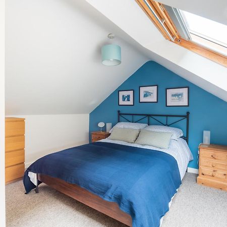 Riverside Bothy In Heart Of Scenic Harbour Village Solva Luaran gambar