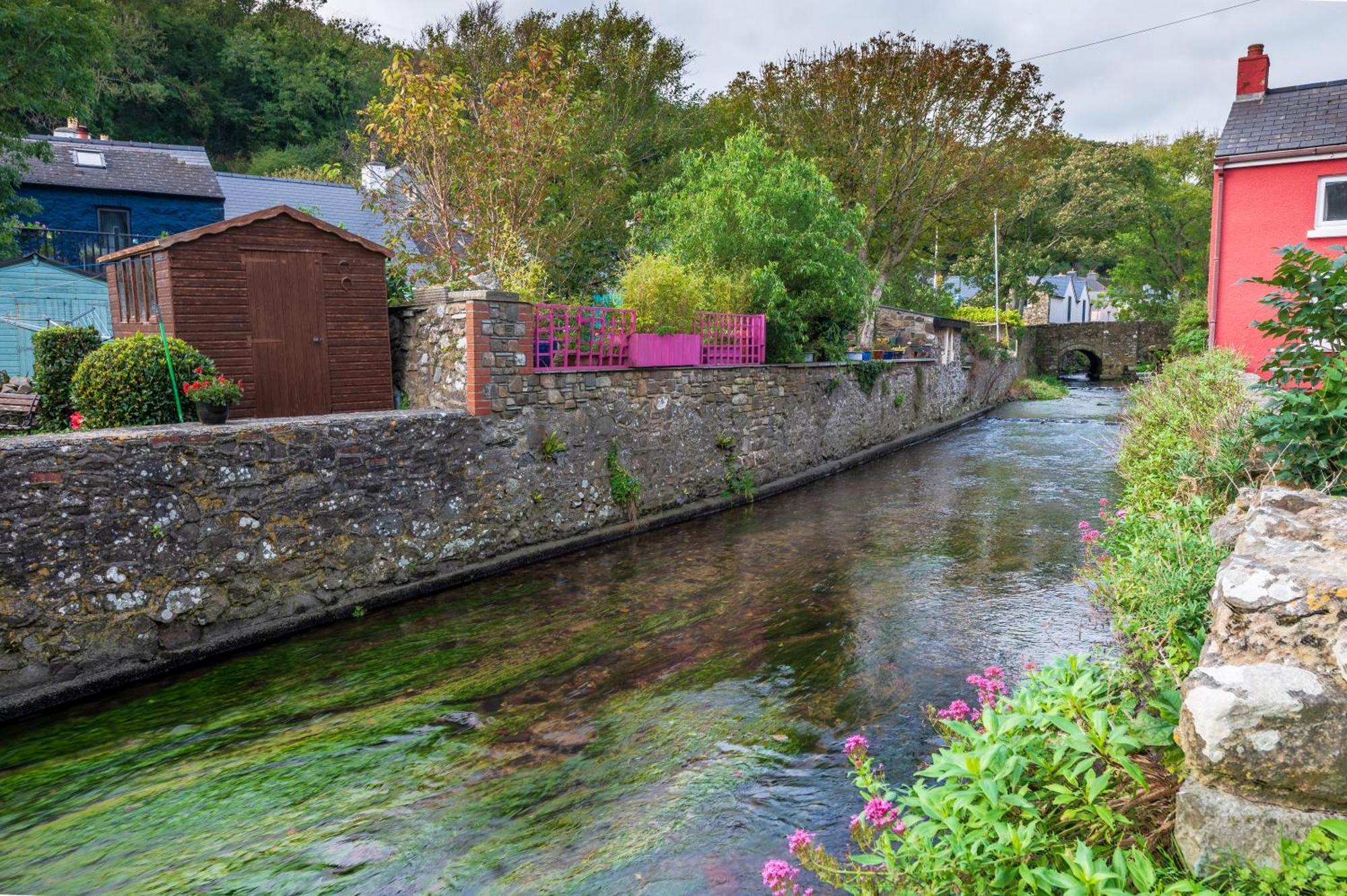 Riverside Bothy In Heart Of Scenic Harbour Village Solva Luaran gambar